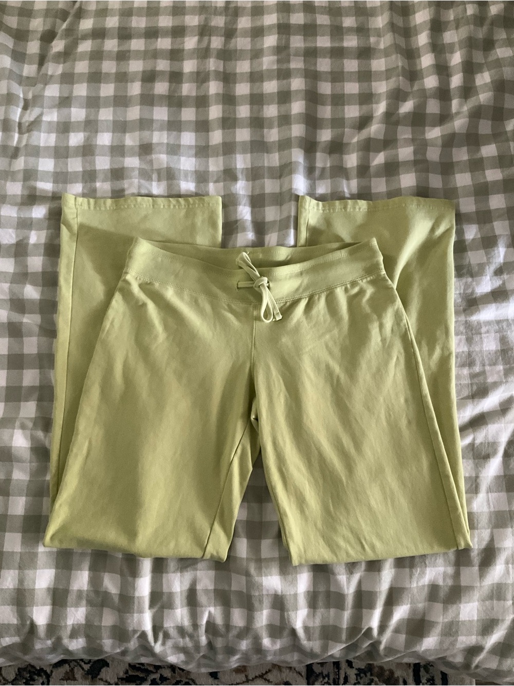 Brandy Melville Light Lime Green Hilary Sweatpants